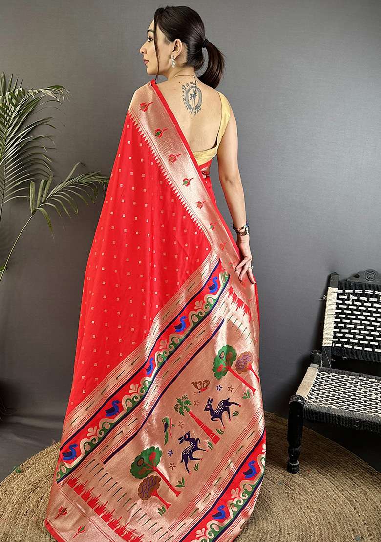Red Peacock & Floral Motifs Silk Blend Saree Set for Diwali | Wedding & Festive Wear - Indya