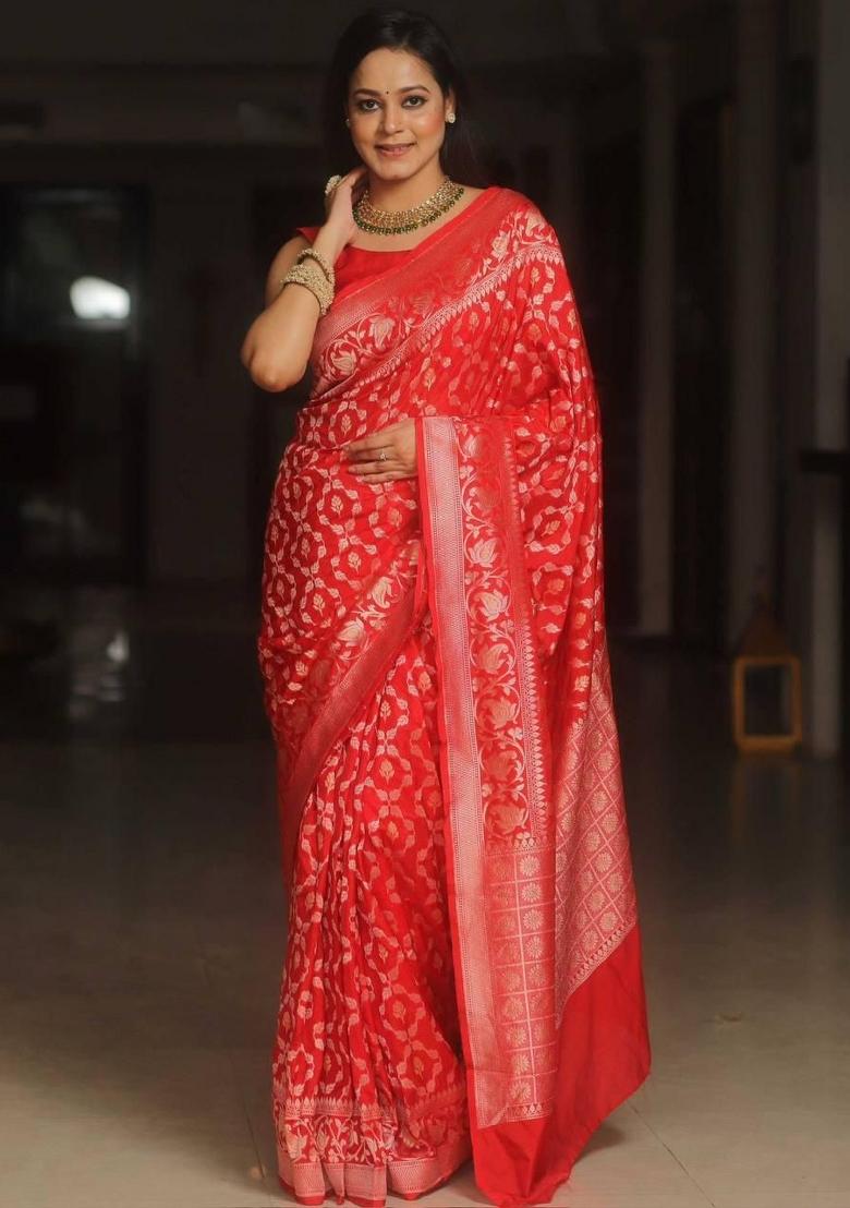 Red Embroidery Silk Saree Set - Indya