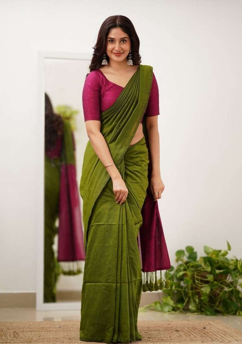 Green Linen Saree Set with Embroidery for Diwali | Wedding & Festive Wear - Indya