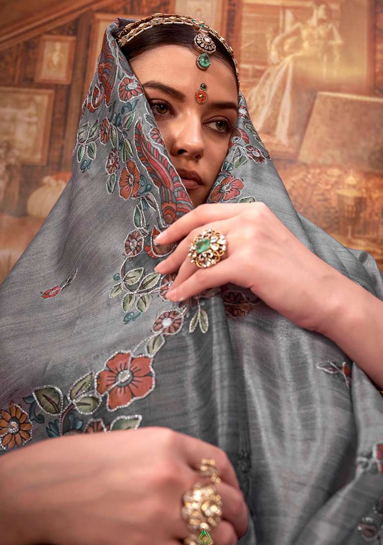 Grey Embroidery Viscose Saree Set - Indya