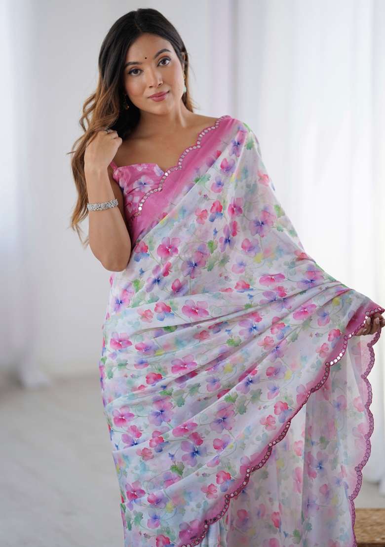 Off White Silk Blend Saree Set with Gota Patti for Diwali | Wedding & Festive Wear - Indya