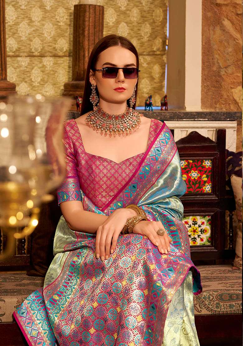 Turquoise Zari Woven Silk Saree Set - Indya