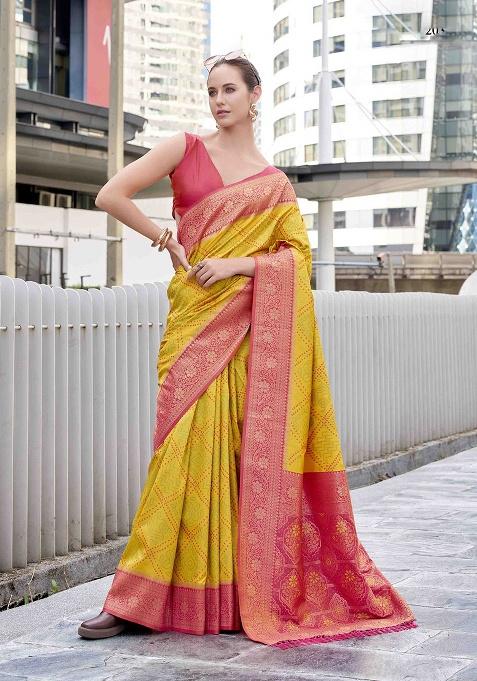 Yellow Bandhani Silk Saree Set