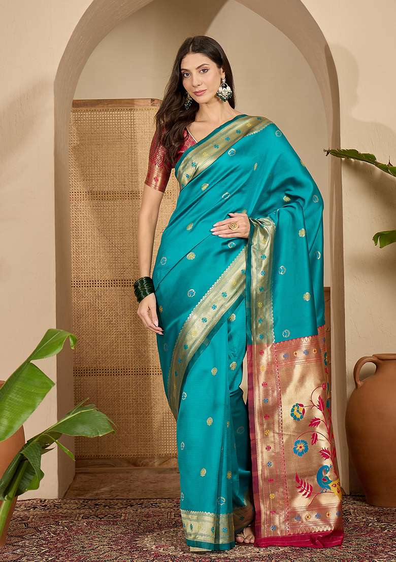 Rama Zari Woven Silk Blend Saree Set for Diwali | Wedding & Festive Wear - Indya