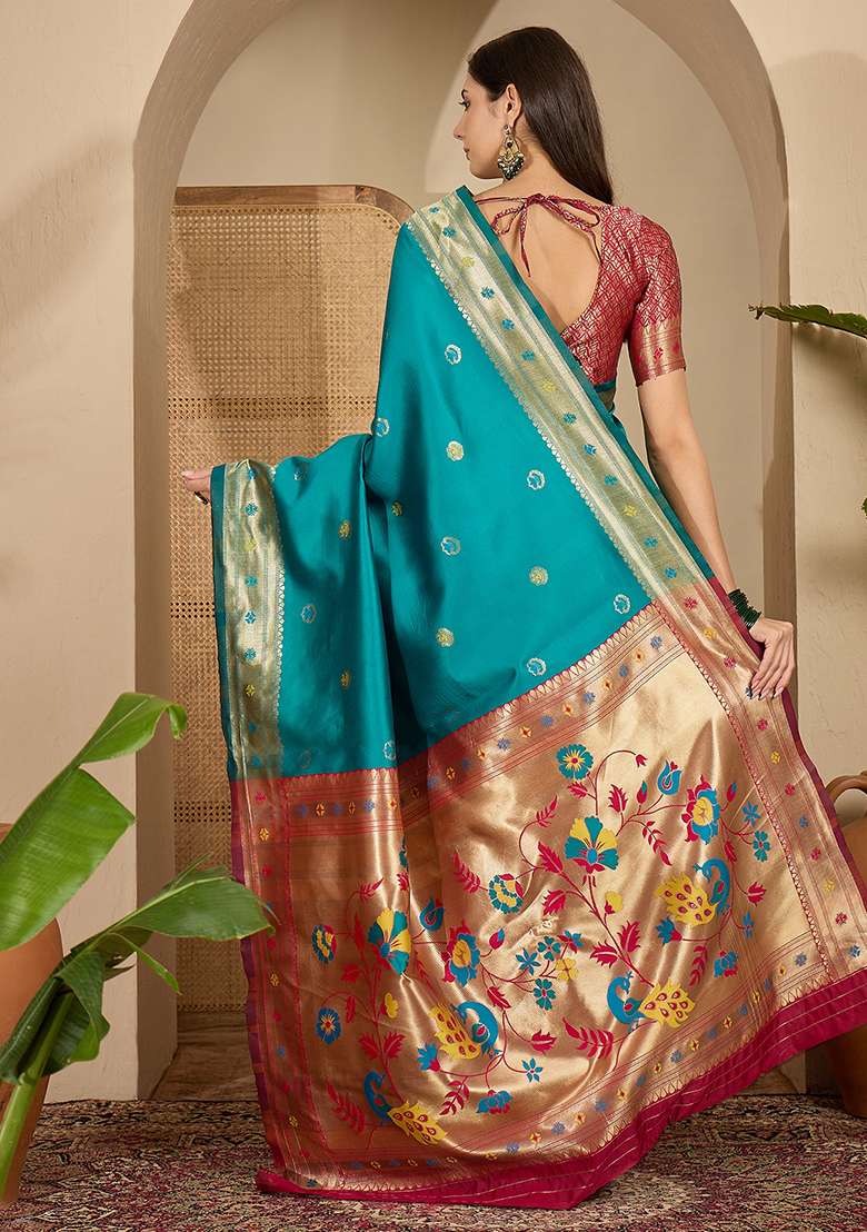 Rama Zari Woven Silk Blend Saree Set for Diwali | Wedding & Festive Wear - Indya