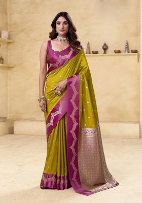 Mehendi Woven Silk Saree Set