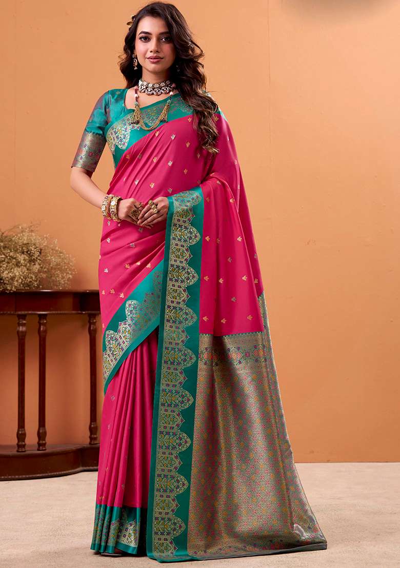 Magenta Woven Silk Blend Saree Set - Indya