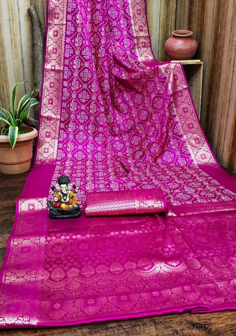 Pink Bandhej Print Silk Saree Set - Indya