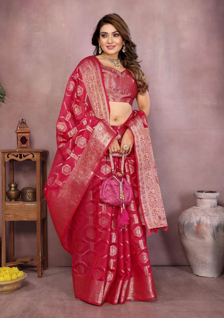 Red Embroidery Silk Saree Set - Indya