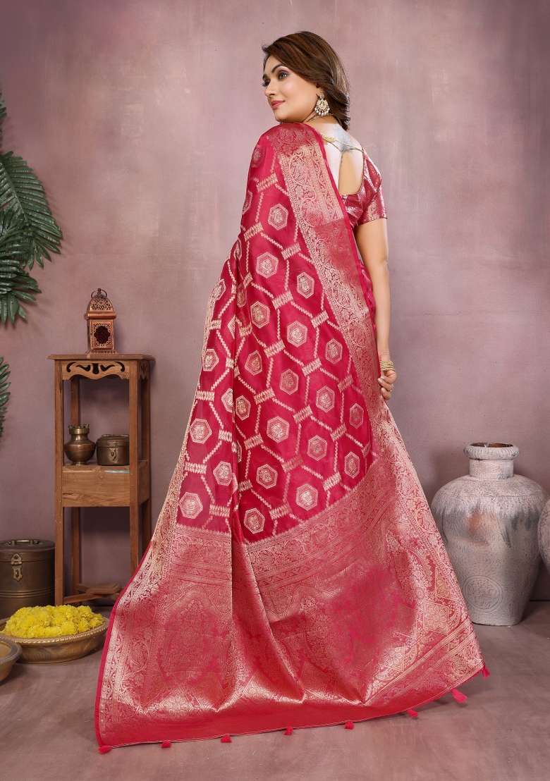 Red Embroidery Silk Saree Set - Indya