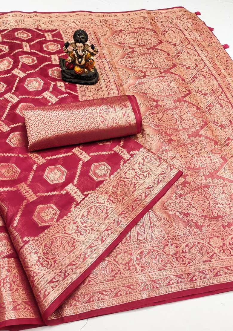 Red Embroidery Silk Saree Set - Indya