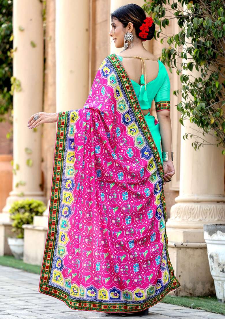 Pink Embroidery Georgette Saree Set - Indya