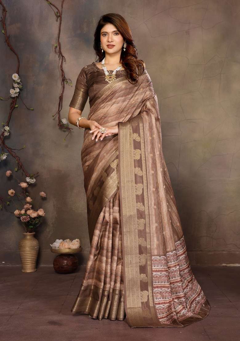 Cream Digital Print Dola Saree Set - Indya