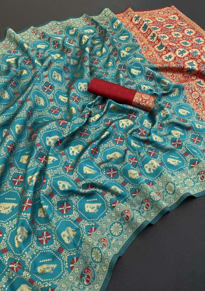 Rama Weaving Work Silk Saree Set - Indya