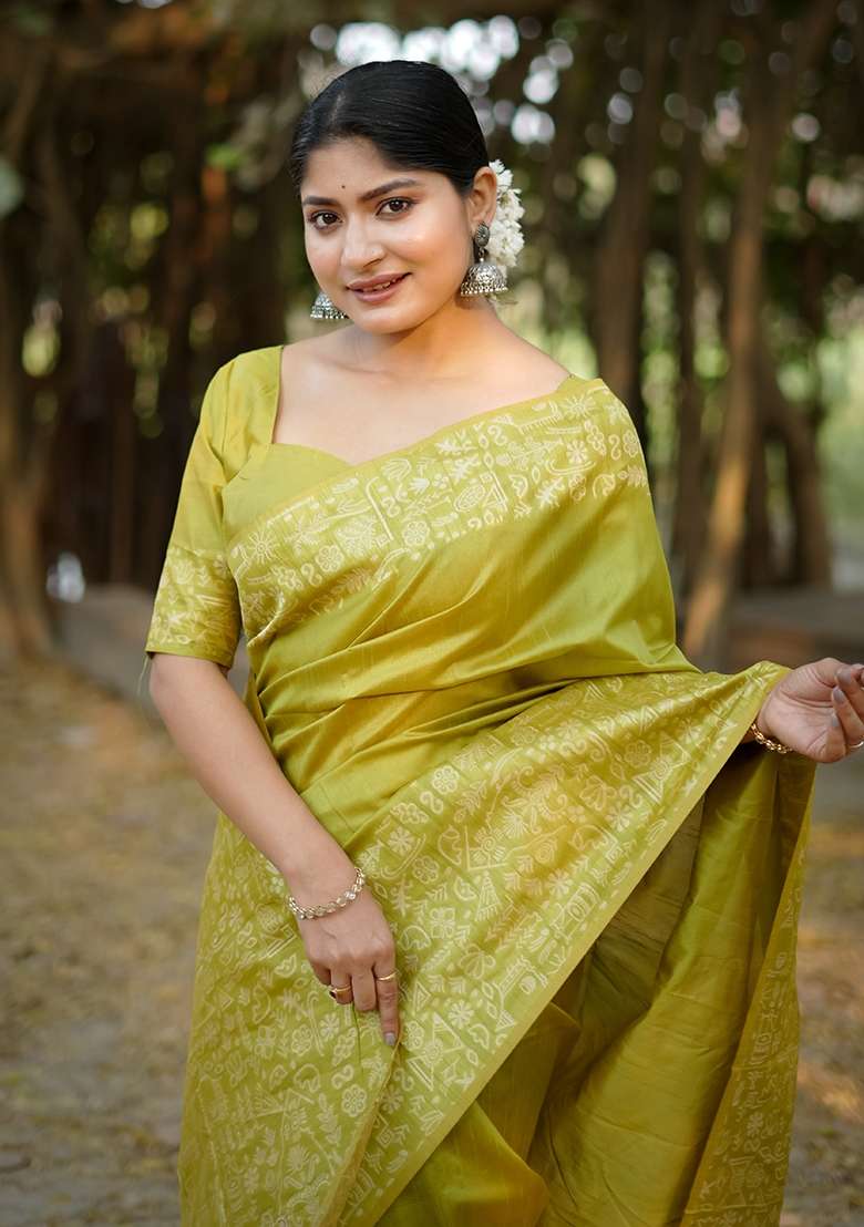 Parrot Green Weaving Work Silk Saree Set - Indya