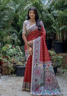Red And Off-White Printed Silk Saree Set