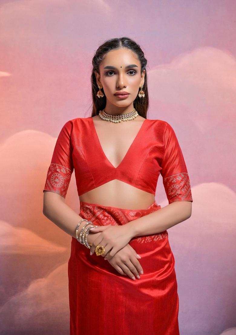 Red Weaving Work Silk Saree Set - Indya