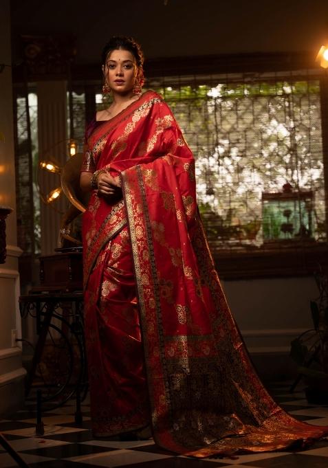 Red And Wine Weaving Work Silk Saree Set