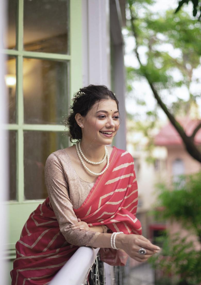 Gajari Beige Printed Silk Saree Set - Indya