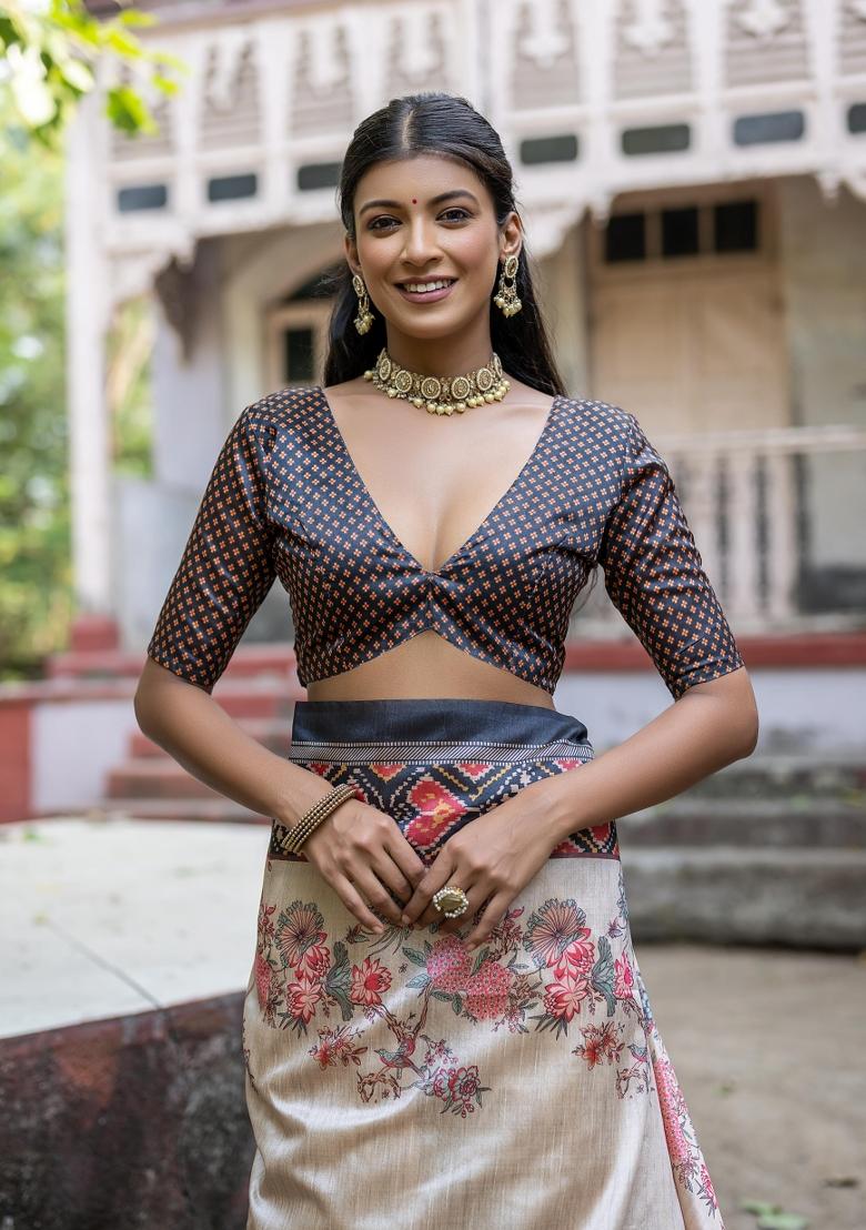 Cream And Black Printed Silk Saree Set - Indya