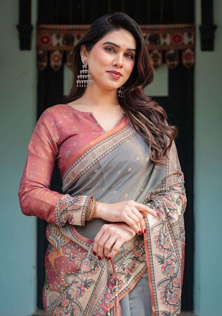 Somky Grey Printed Handloom Saree Set for Diwali and Festive Wear - Indya