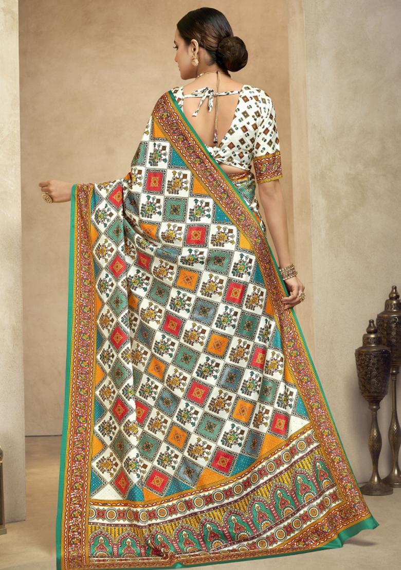 Off White Abstract Crepe Saree Set - Indya