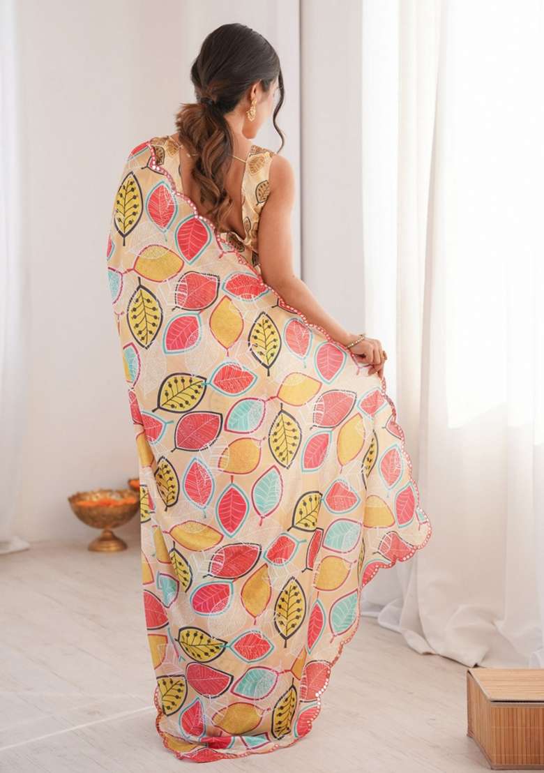 Off White Abstract Chiffon Saree Set for Diwali | Wedding & Festive Wear - Indya