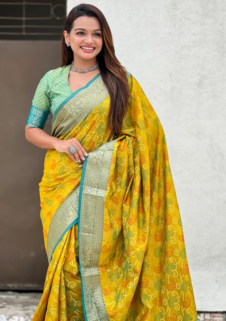 Green Zari Work Silk Saree Set - Indya