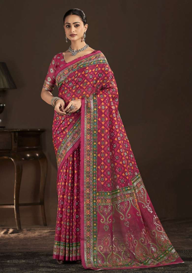 Red Abstract Silk Saree Set for Diwali and Festive Wear - Indya