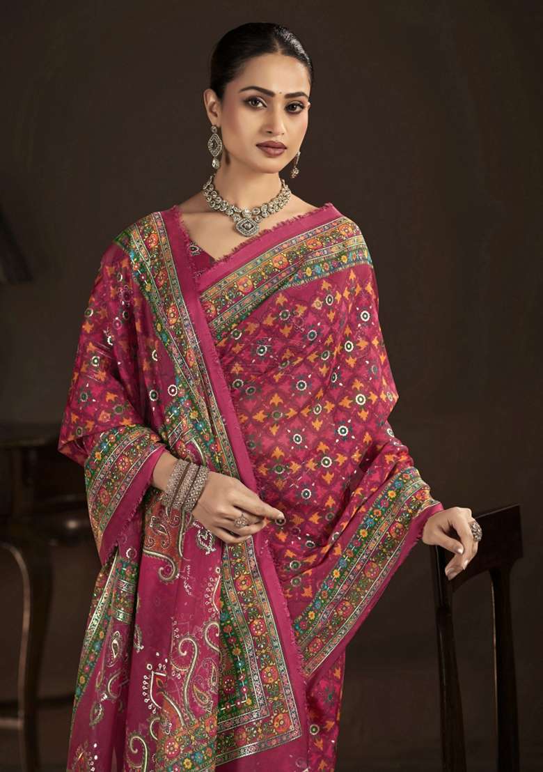 Red Abstract Silk Saree Set for Diwali and Festive Wear - Indya
