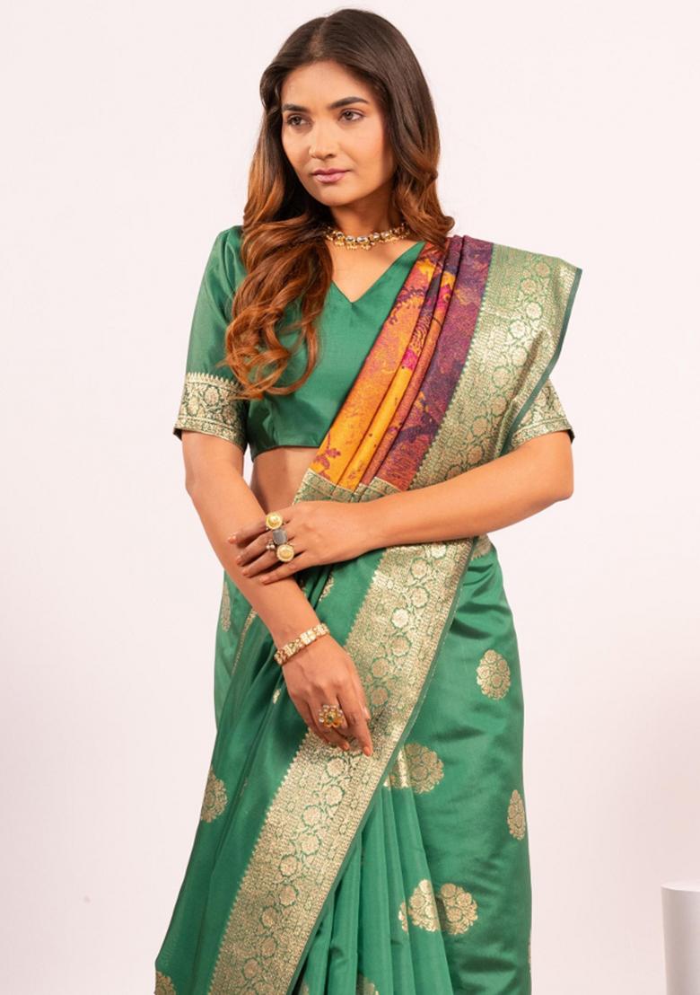 Green Abstract Silk Saree Set - Indya