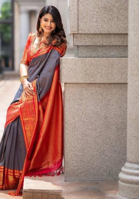 Multicolor Jacquard Work Silk Saree Set