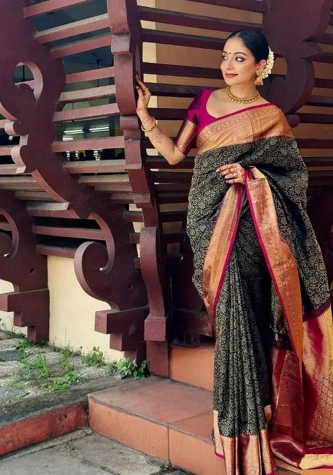 Multicolor Jacquard Work Silk Saree Set