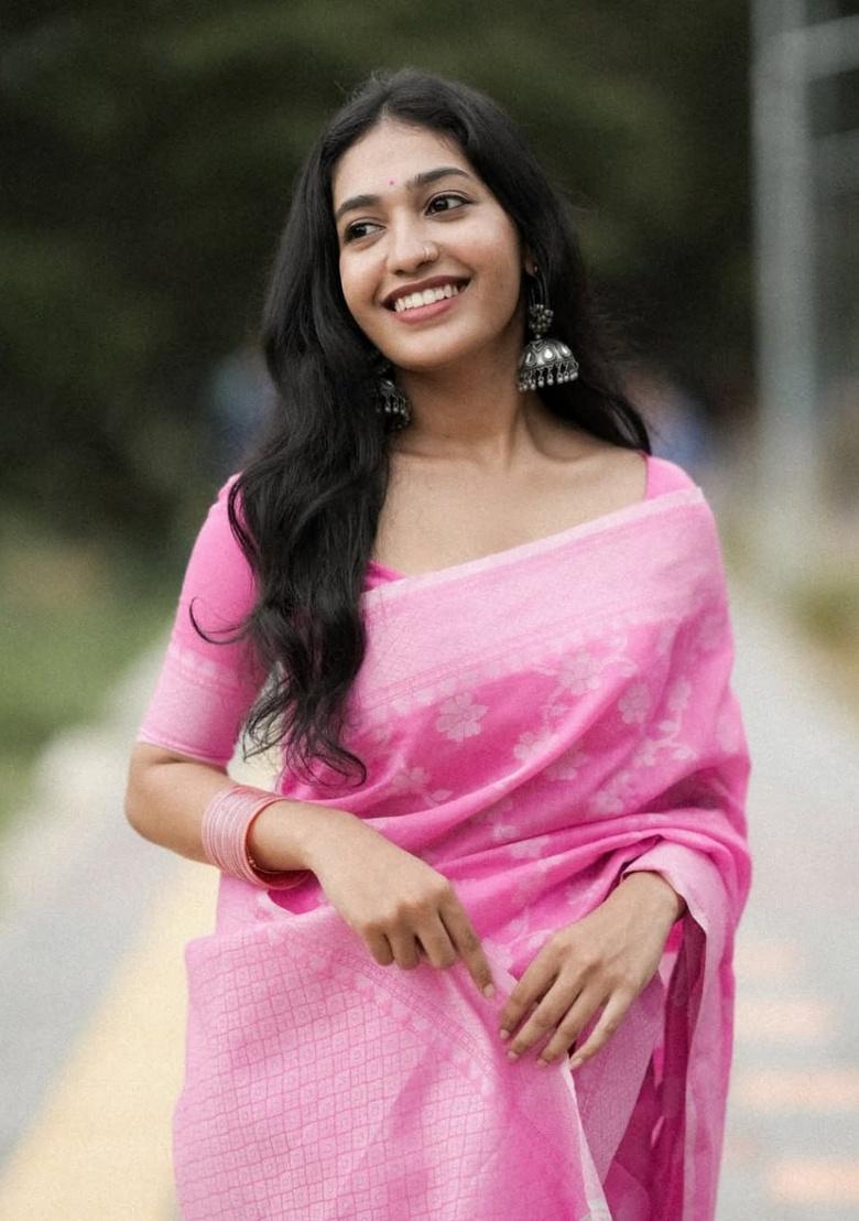 Pink Jacquard Work Silk Saree Set - Indya