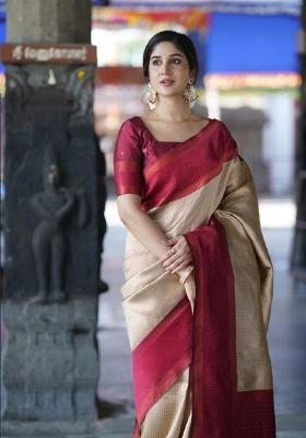 Cream Jacquard Work Silk Saree Set