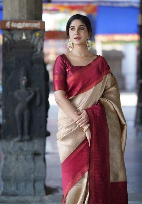 Cream Jacquard Work Silk Saree Set