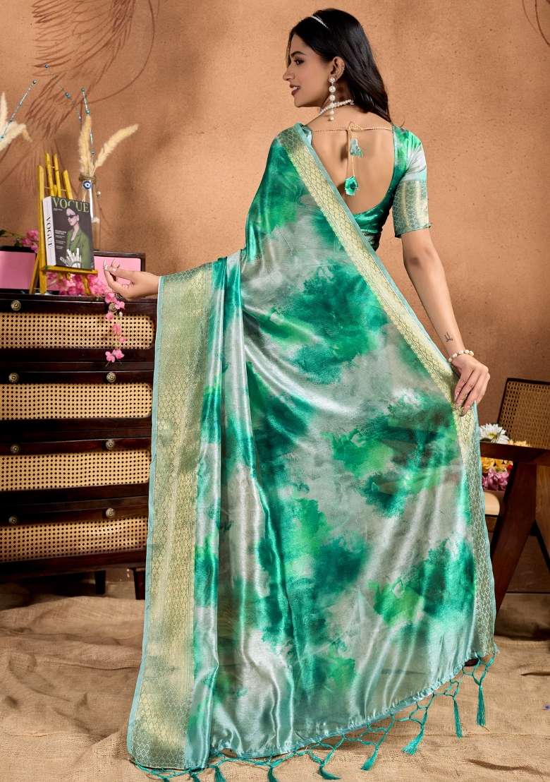 Green Printed Silk Blend Saree Set for Diwali and Festive Wear - Indya