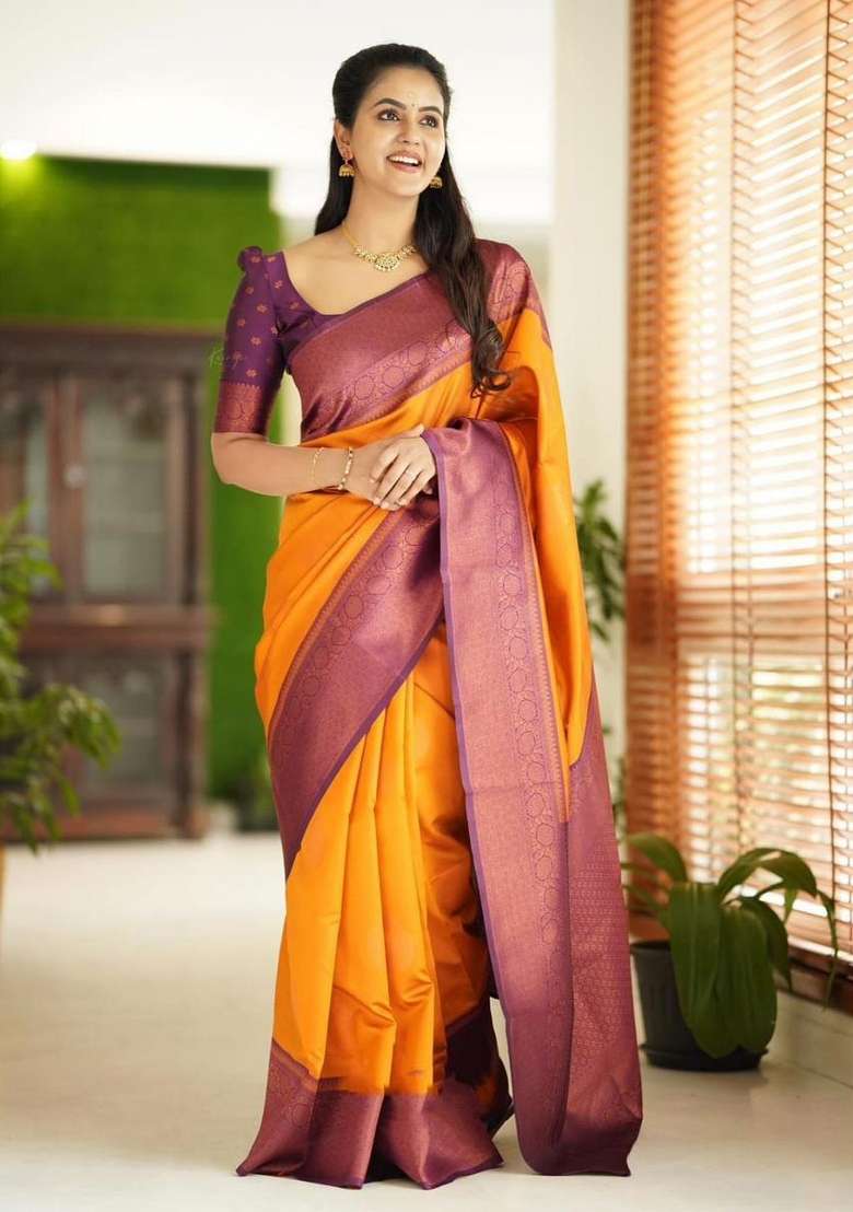 Yellow Jacquard Silk Blend Saree Set for Diwali and Festive Wear - Indya