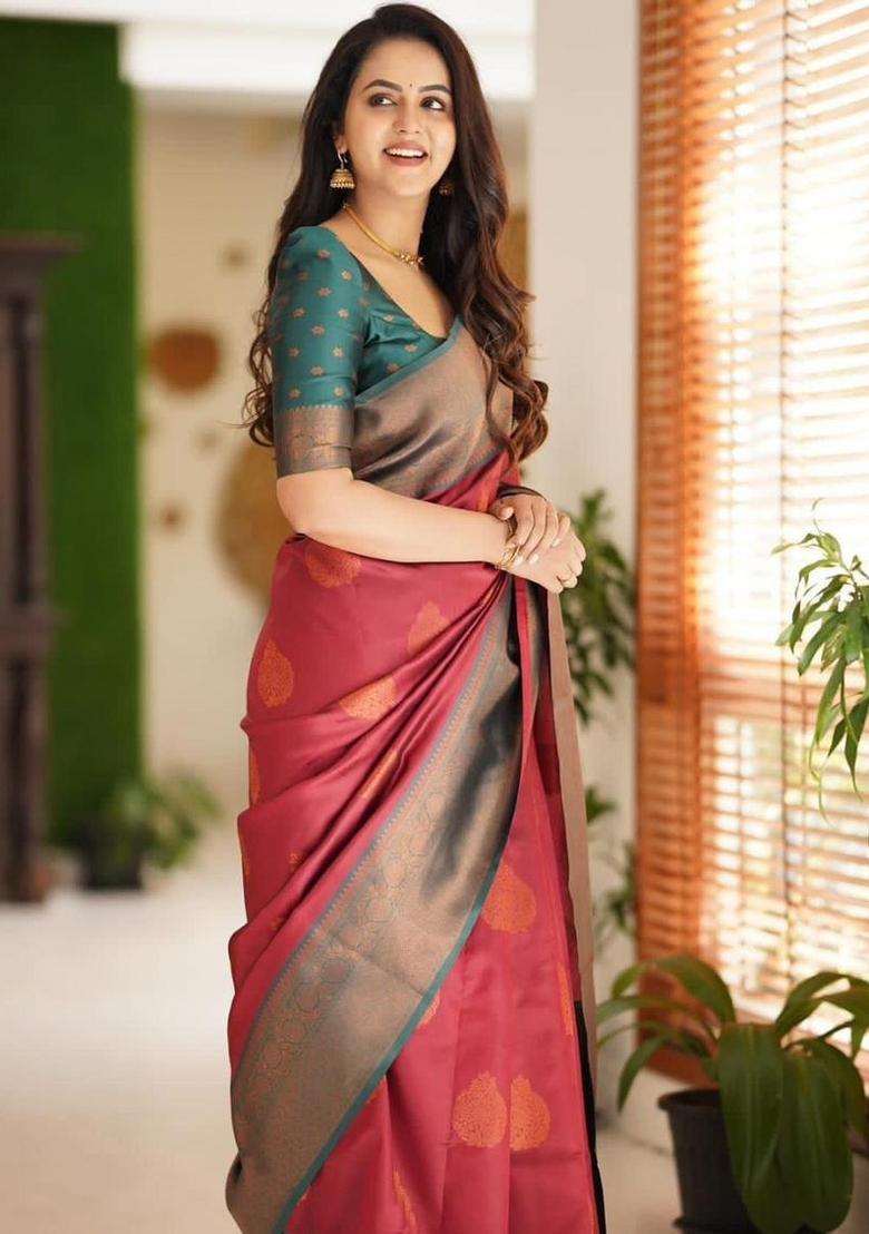 Maroon Jacquard Silk Saree Set - Indya