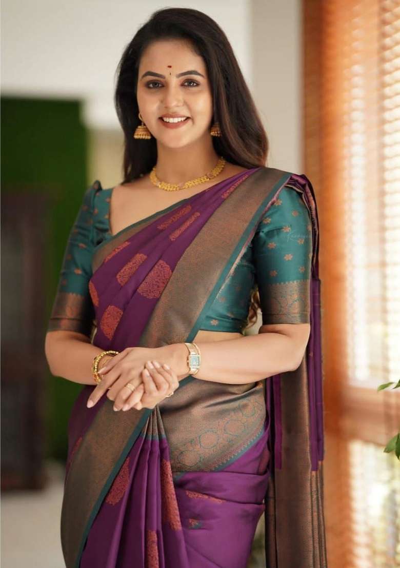 Wine Jacquard Silk Blend Saree Set for Diwali and Festive Wear - Indya