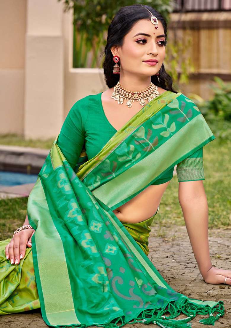 Light Green Floral Print Pochampally Saree Set - Indya
