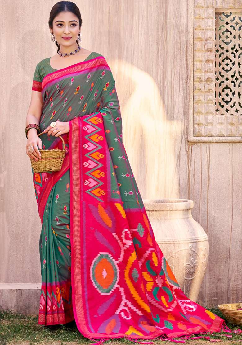 Dark Green Floral Print Pochampally Saree Set - Indya