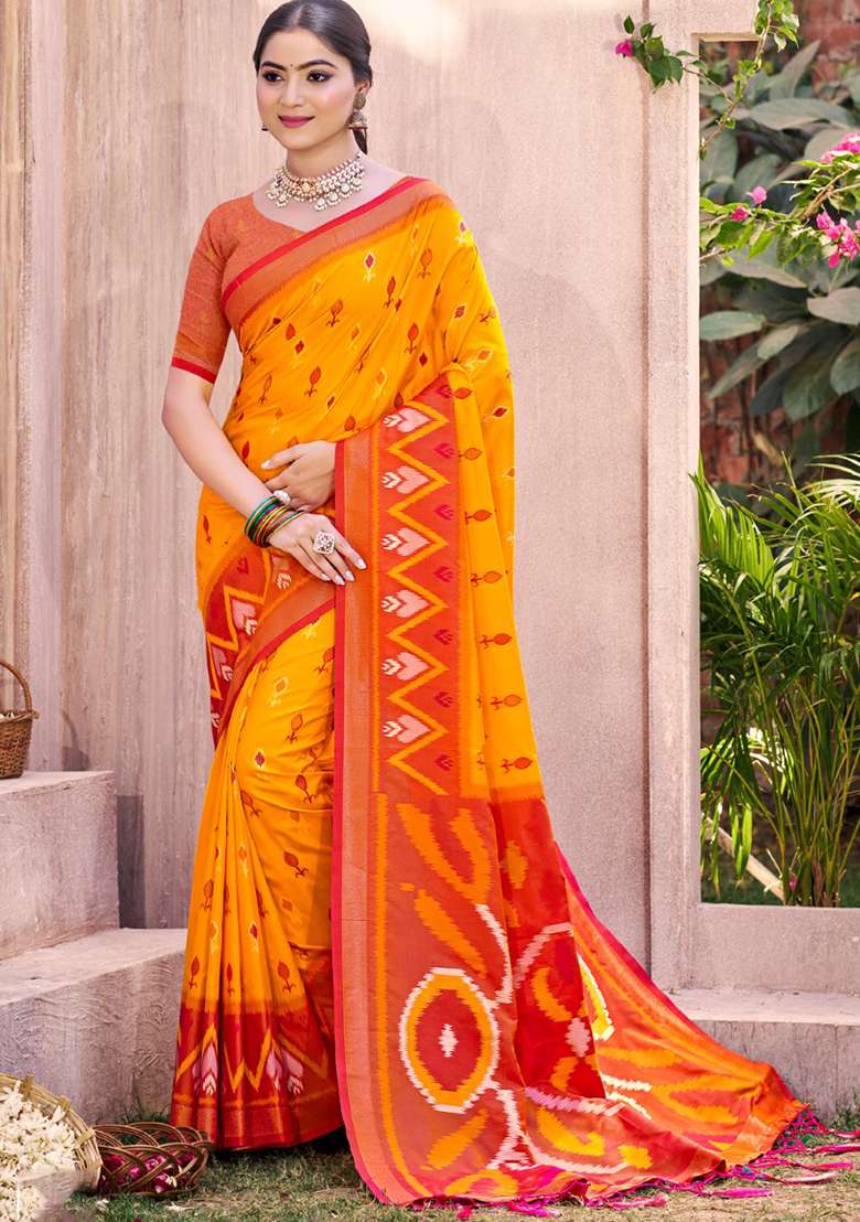 Yellow Floral Print Pochampally Saree Set - Indya