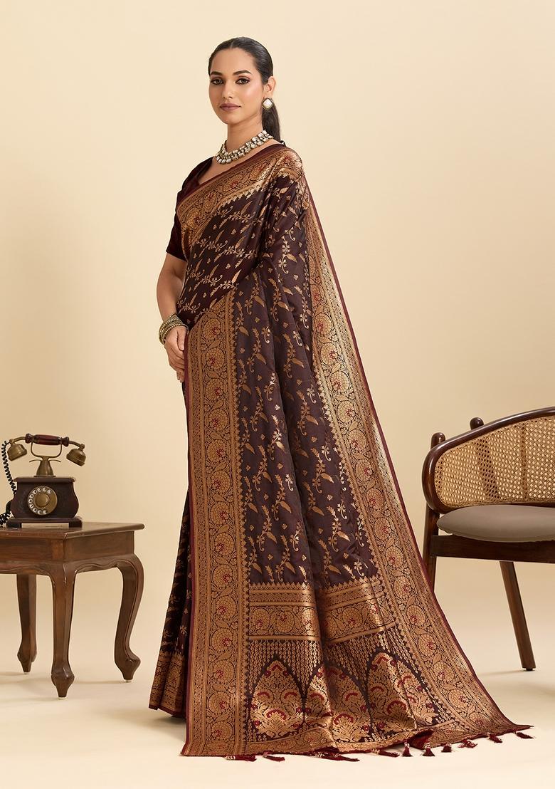 Dark Brown Paisley Silk Saree Set - Indya