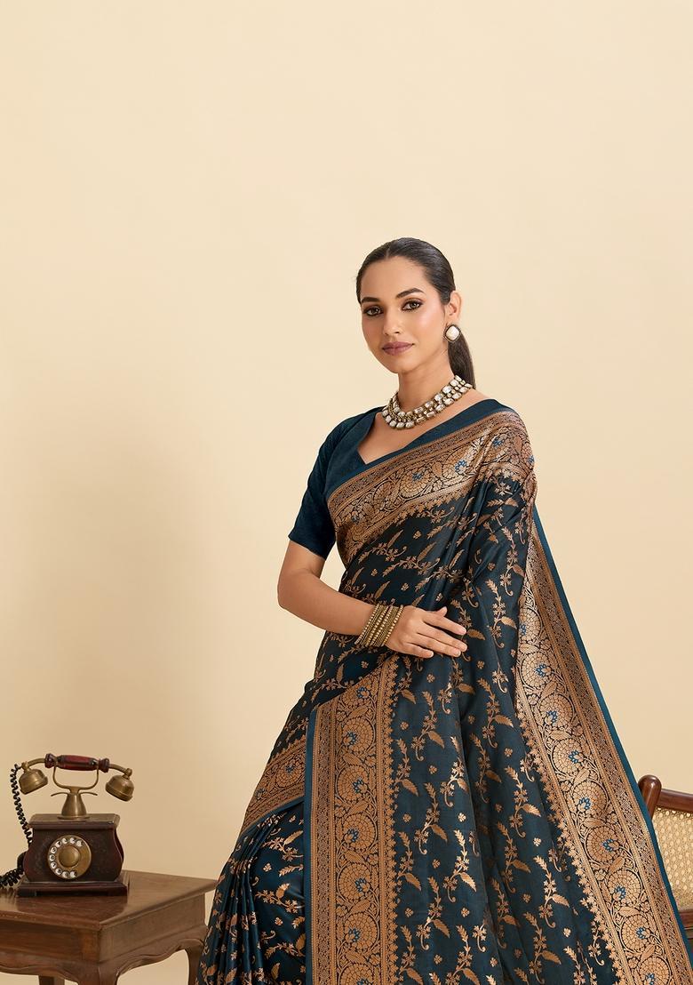 Dark Teal Paisley Silk Saree Set - Indya