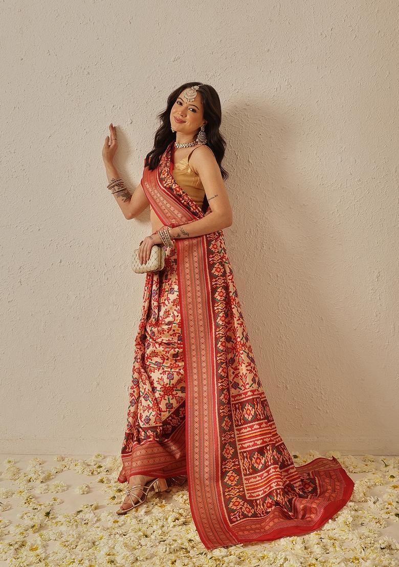 Beige Jacquard Silk Saree Set - Indya