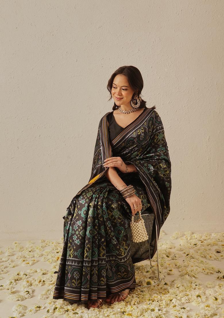 Black Motif Silk Saree Set - Indya