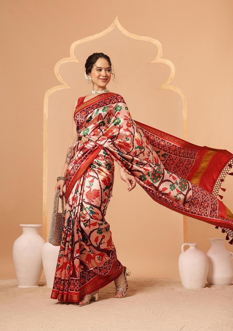 Off White Lagdi Patta Silk Saree Set - Indya