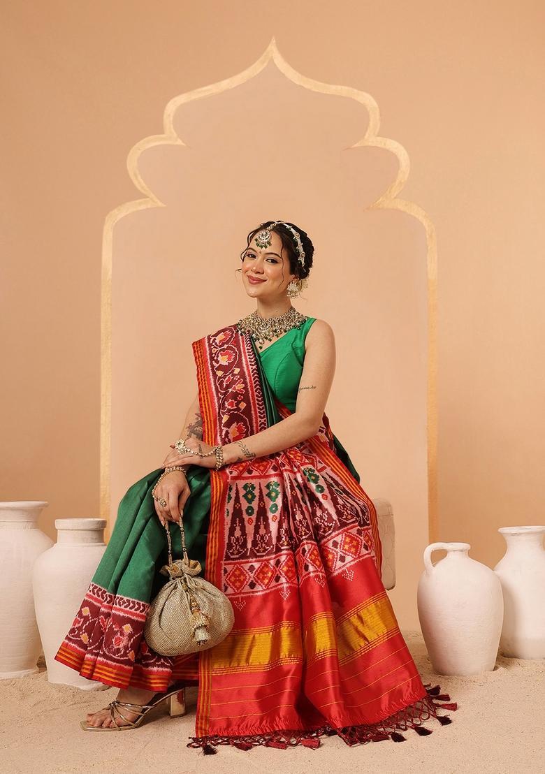 Green Motif Silk Saree Set - Indya