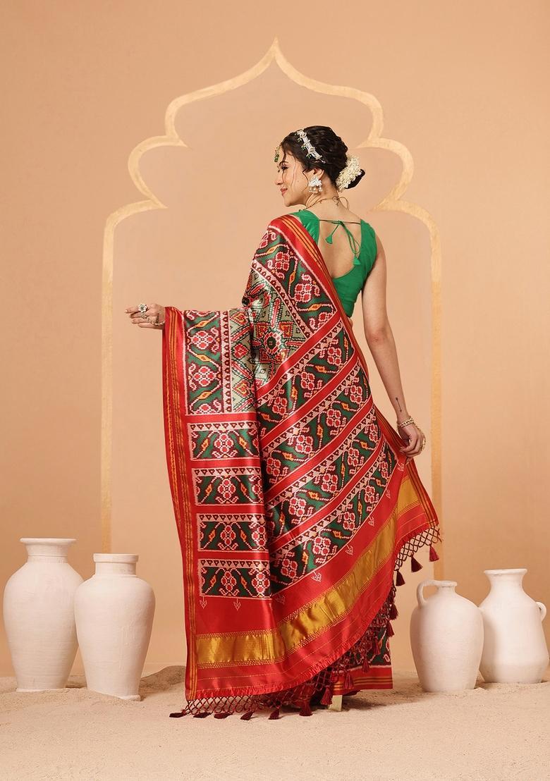 Green Weaving Work Silk Saree Set - Indya